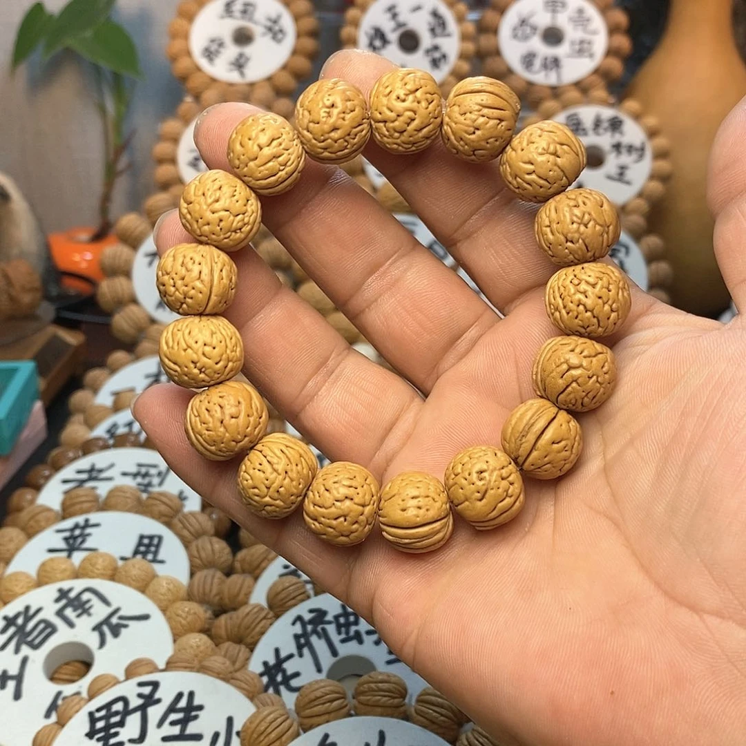 【闪购商品】˗****˗桃核手串盘锦肌肉