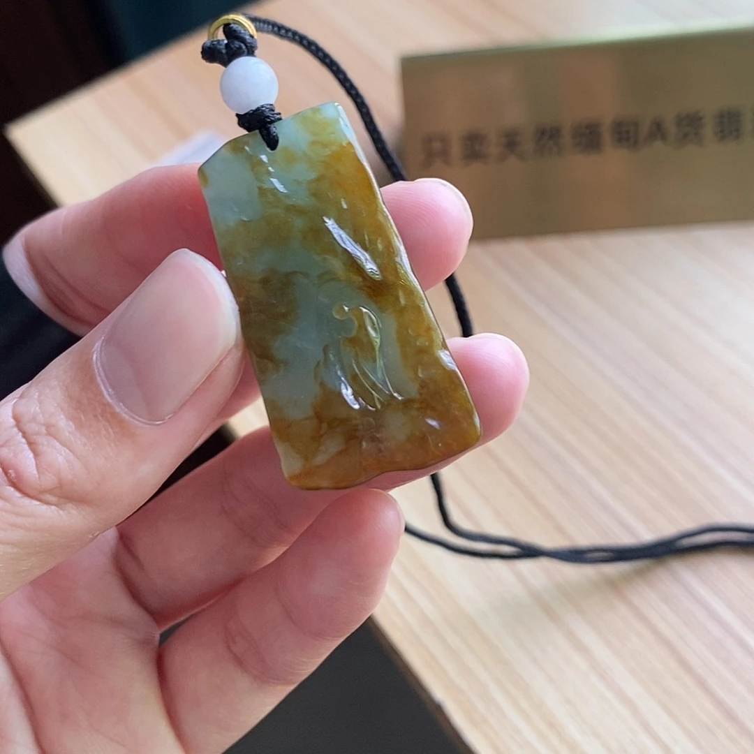 【闪购商品】颈饰未镶嵌翡翠德**下天然缅甸A货翡翠