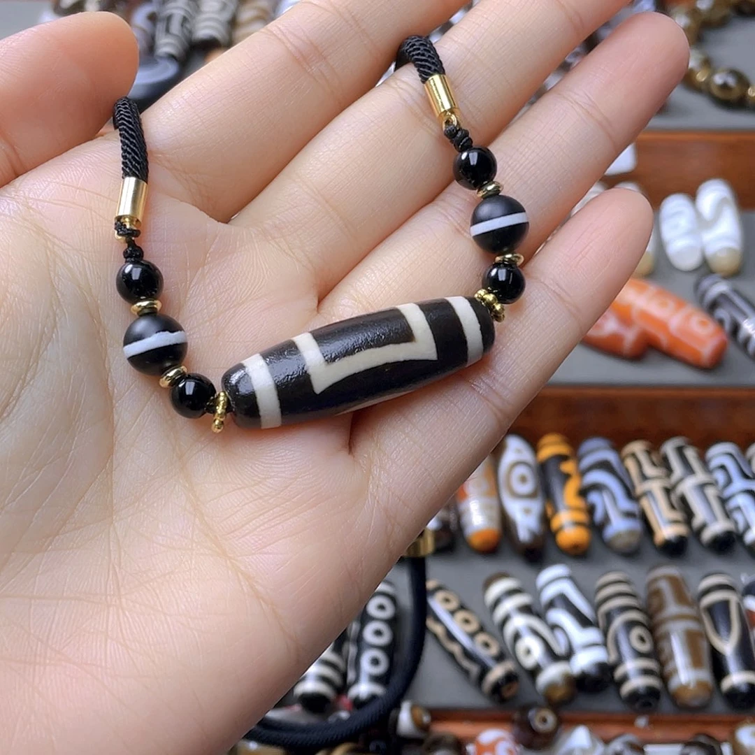 未镶嵌颈饰玛瑙/玉髓