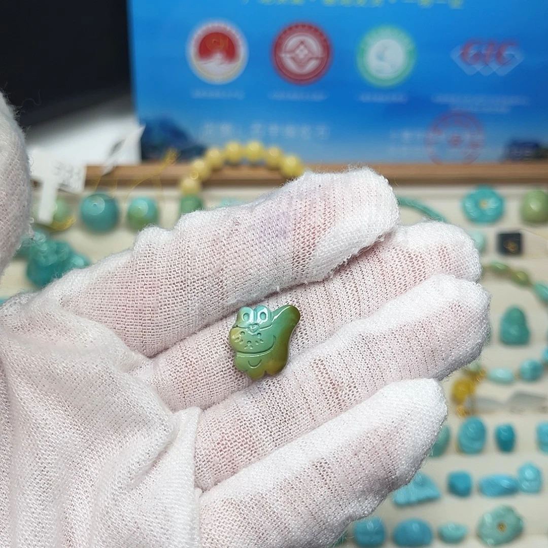 绿松石未镶嵌珠宝半成品