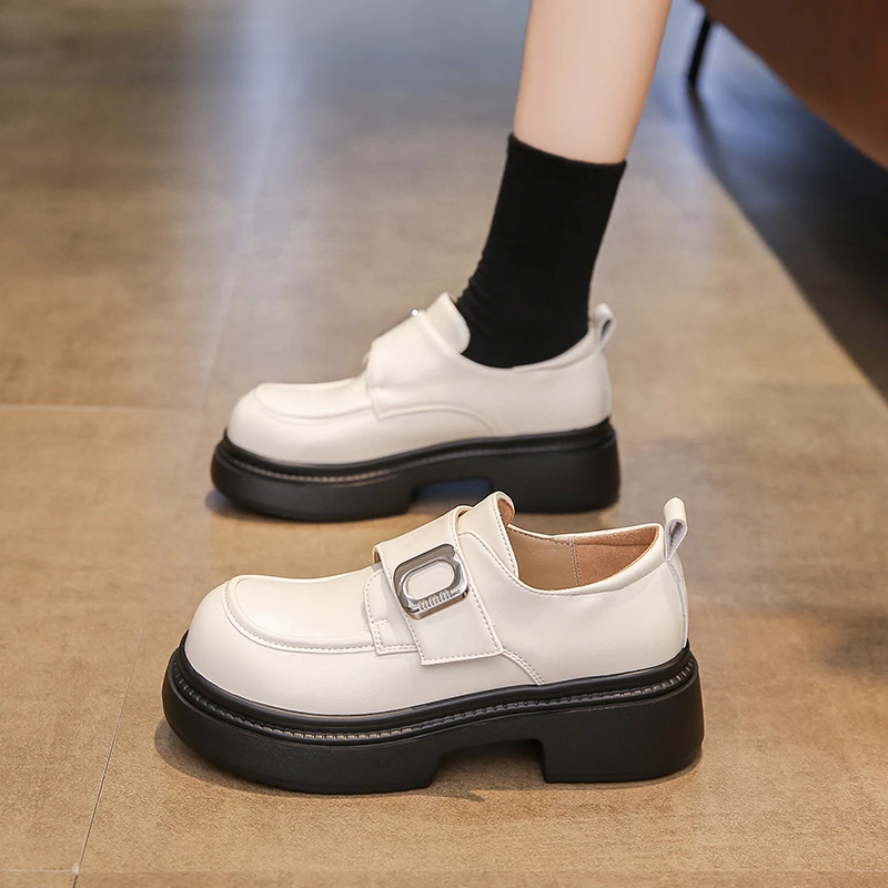 真皮小皮鞋女2024春秋新款英伦小个子高跟配裙子小码松糕乐福单鞋