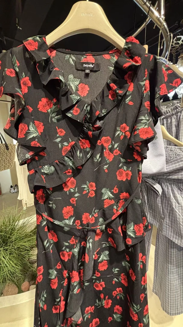 夏季无袖碎花长裙飞飞袖连衣裙时尚潮流国风通勤风1112