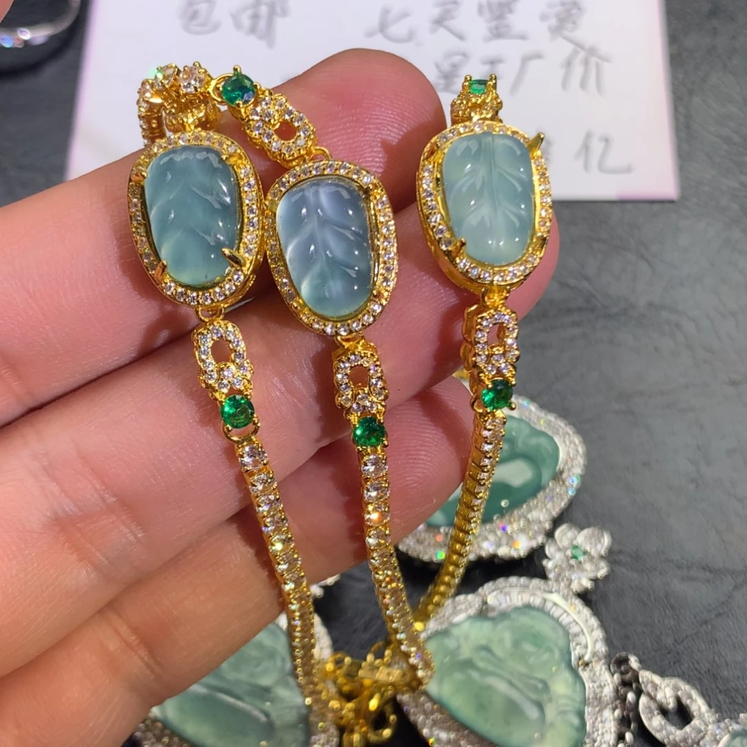 翡翠颈饰未镶嵌叶子手链