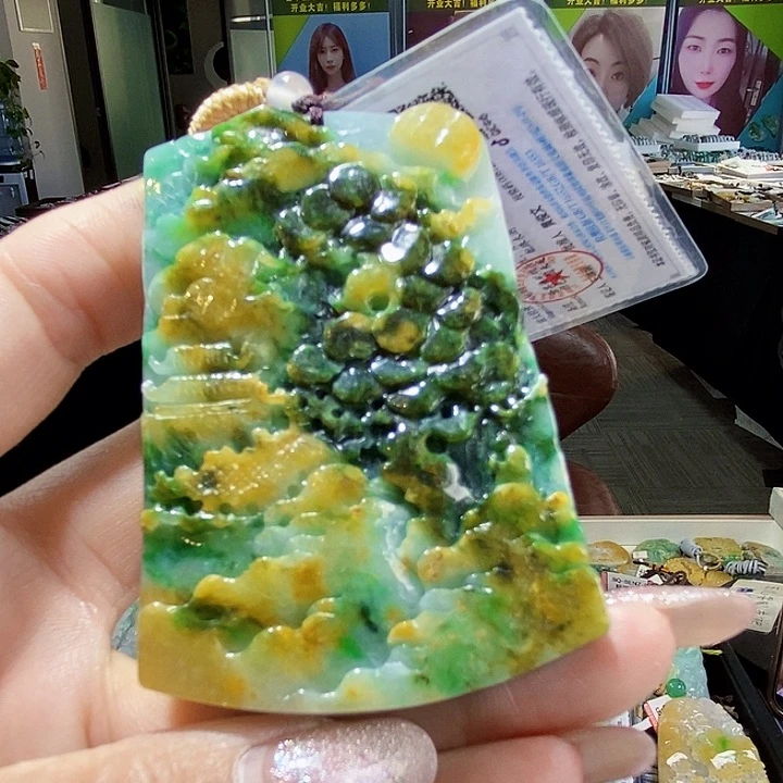 颈饰未镶嵌翡翠翡翠