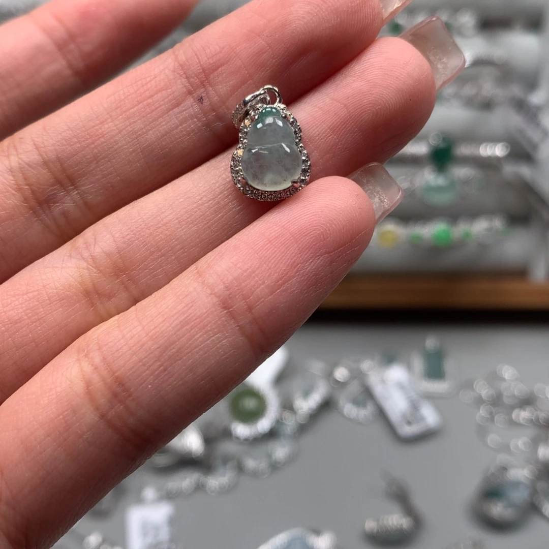 翡翠戒指银S925镶嵌吊坠66