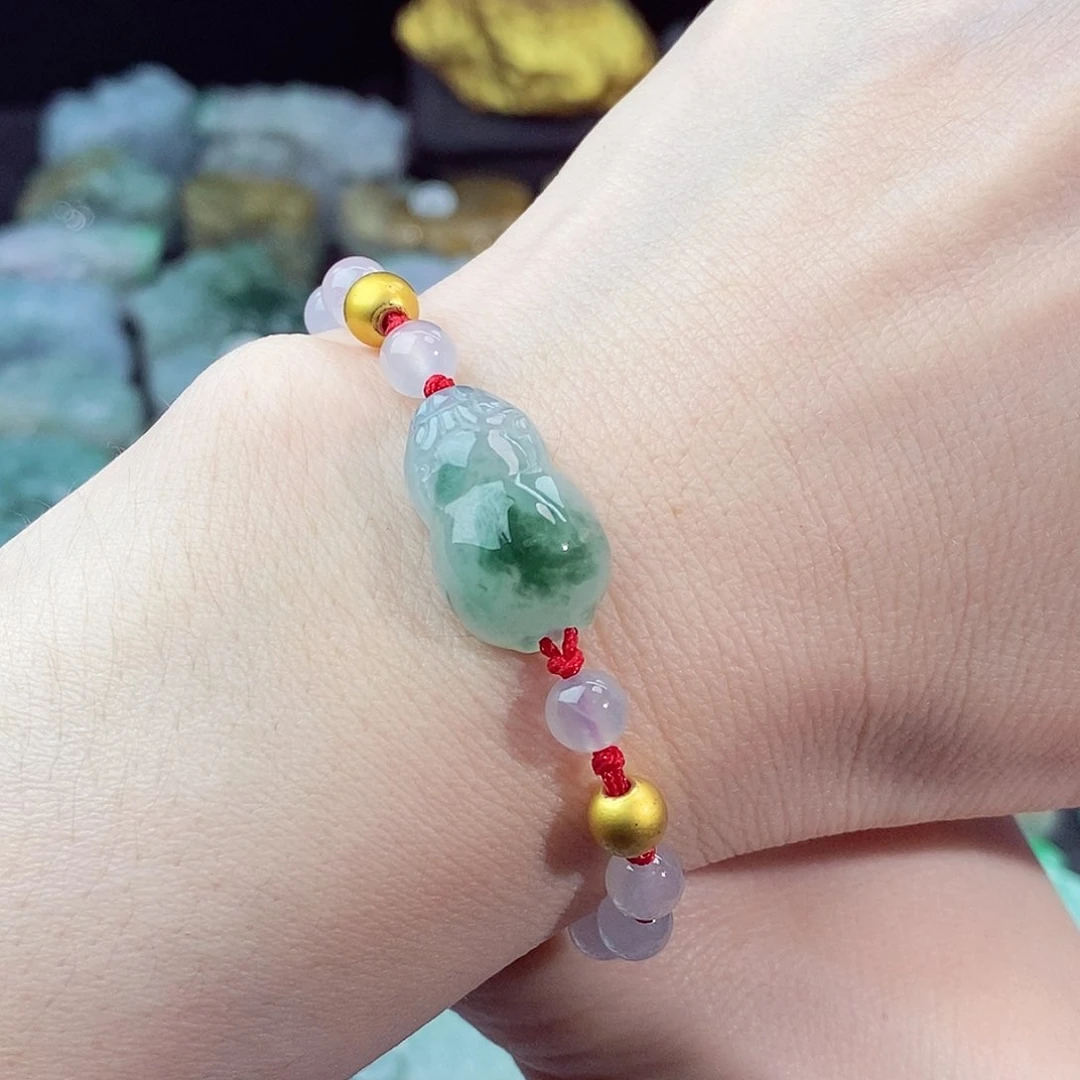 颈饰未镶嵌翡翠天然