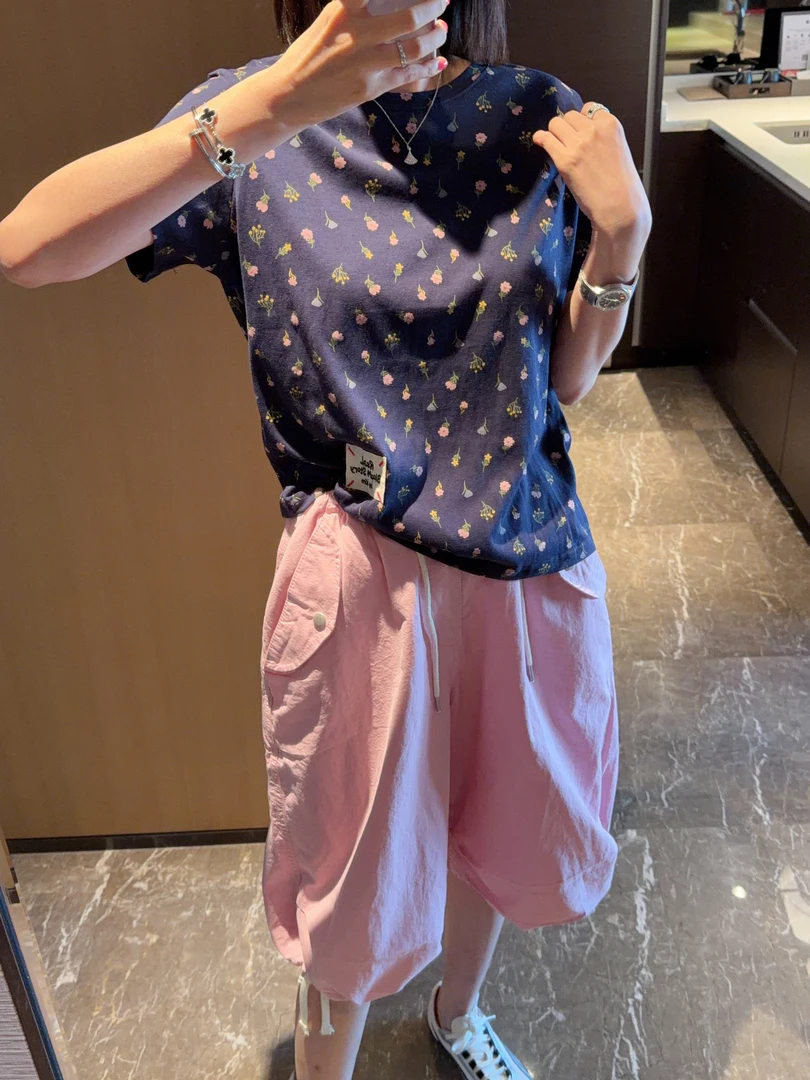 【张静芝】日常通勤温柔 软糯透气复古小野花印花藏蓝调T恤
