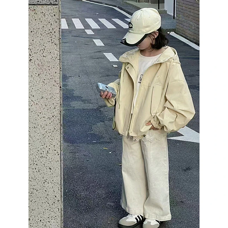 女童外套2025新款运动百搭款中大童设计感拉链上衣短款外衣Q62339