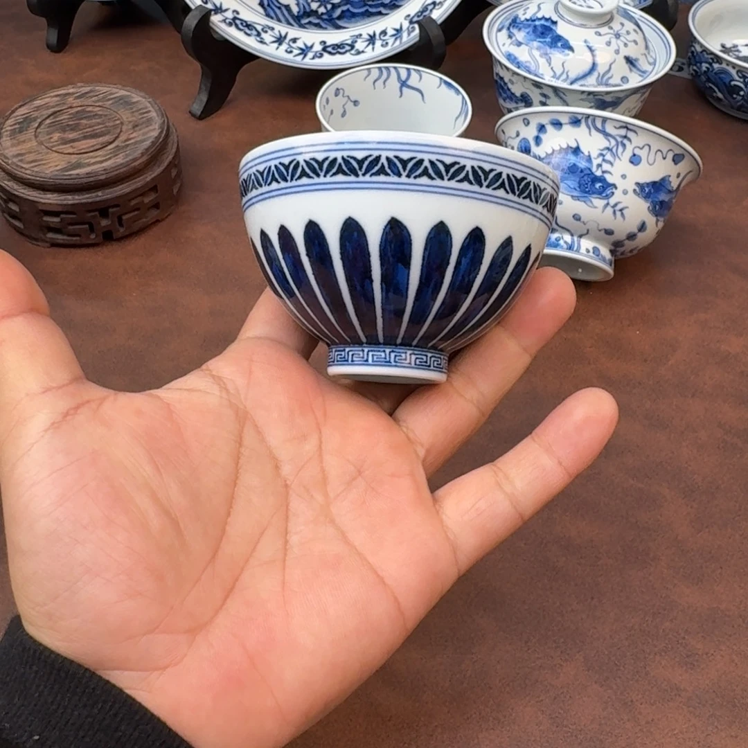 陶摆件菊瓣鸡心手绘