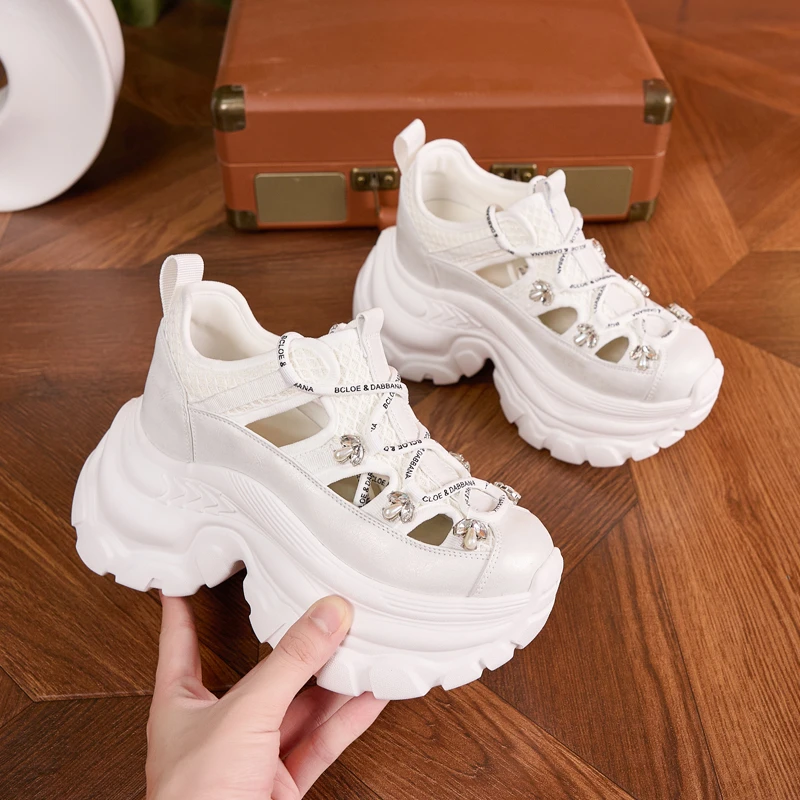 9cm镂空透气老爹鞋女2025夏季时尚休闲包头凉鞋小个子内增高女鞋