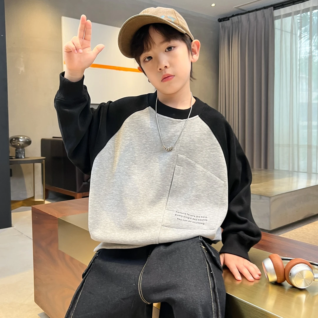 男童黑色拼接插肩袖卫衣春秋2025新款儿童休闲百搭套头上衣中大童