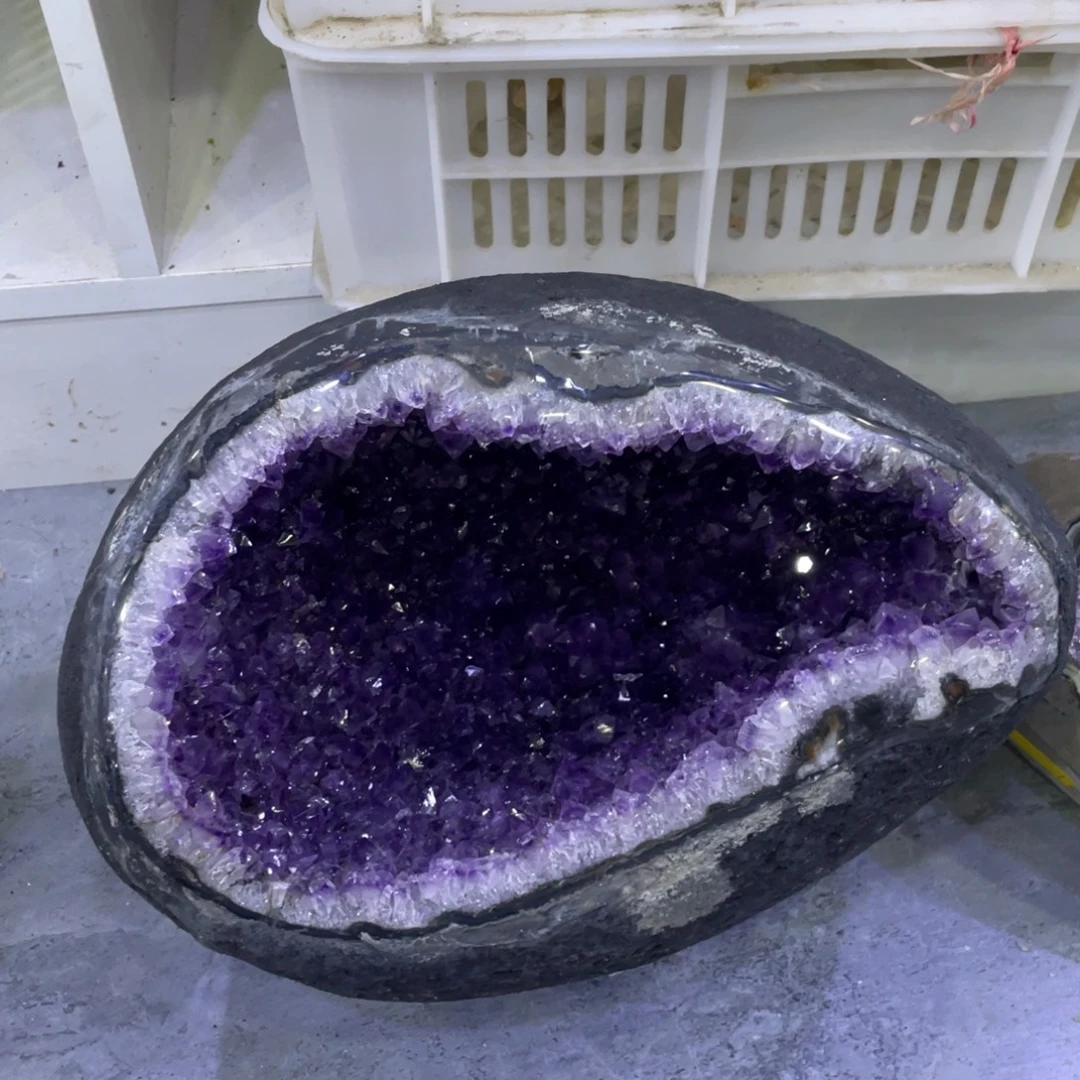 未镶嵌珠宝半成品水晶
