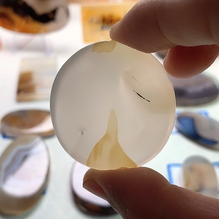 未镶嵌玛瑙/玉髓珠宝半成品