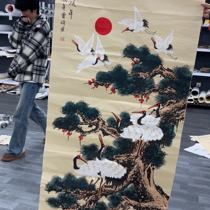 字画等多种形式的艺术作品和