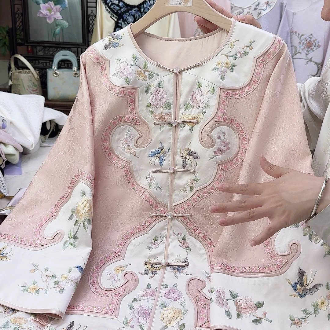 18苏绣太太服苏绣太太服