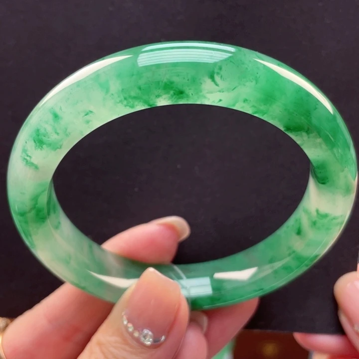石英质玉手镯未镶嵌56-57