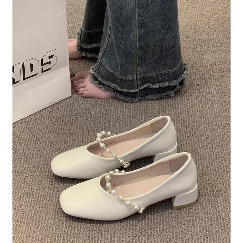 单鞋女新款春夏季粗跟浅口低跟配裙子晚晚风温柔仙女法式中跟