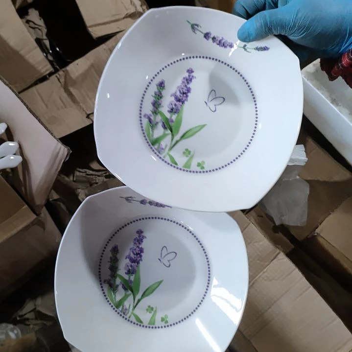 摆件陶瓷盘子碗啥都有