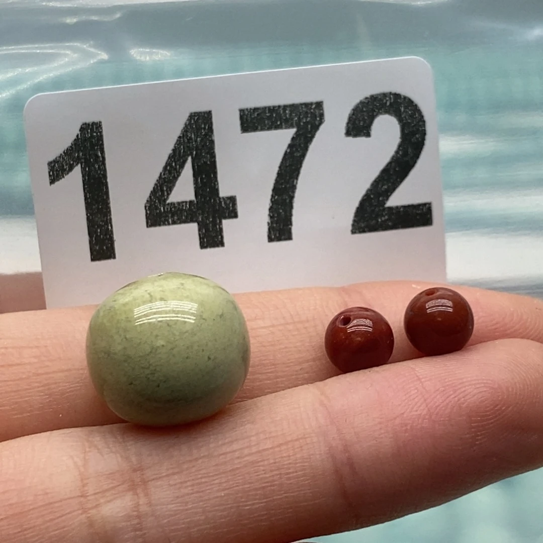 南红玛瑙颈饰未镶嵌