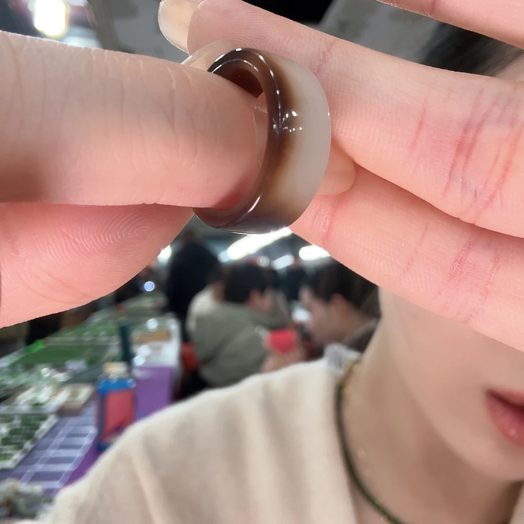 和田玉（糖玉）戒指未镶嵌