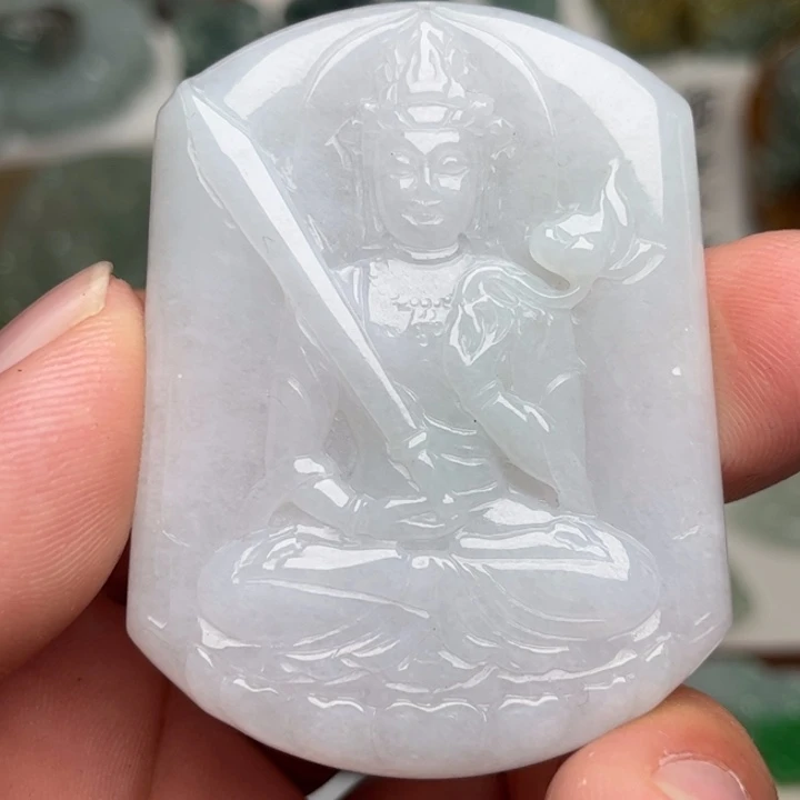 颈饰未镶嵌翡翠虚空藏
