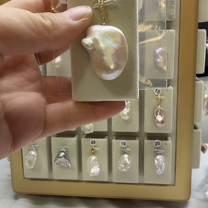 合成立方氧化锆合金