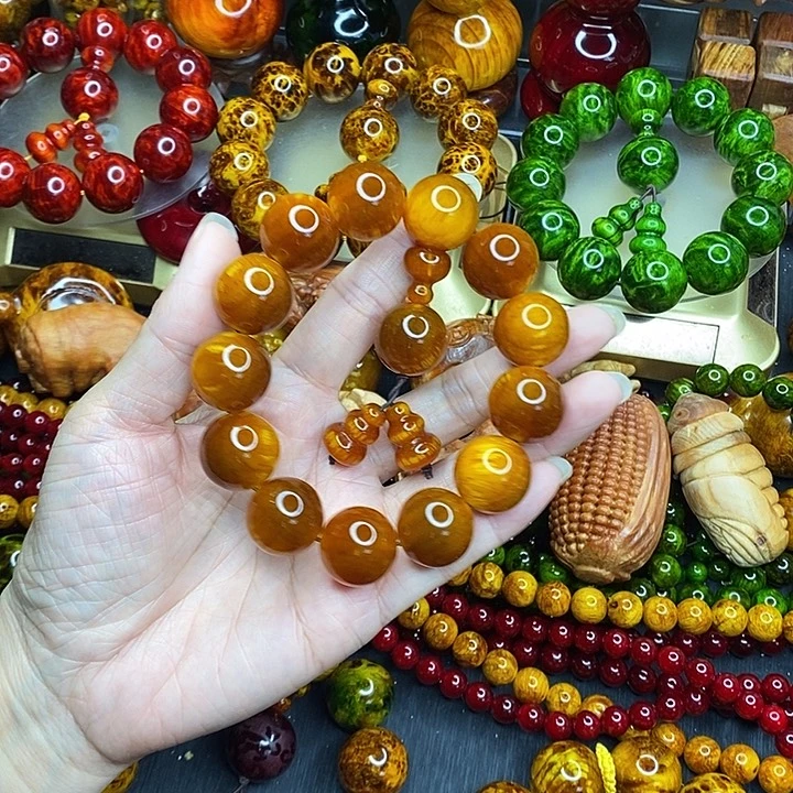 松木琥珀木文玩手串