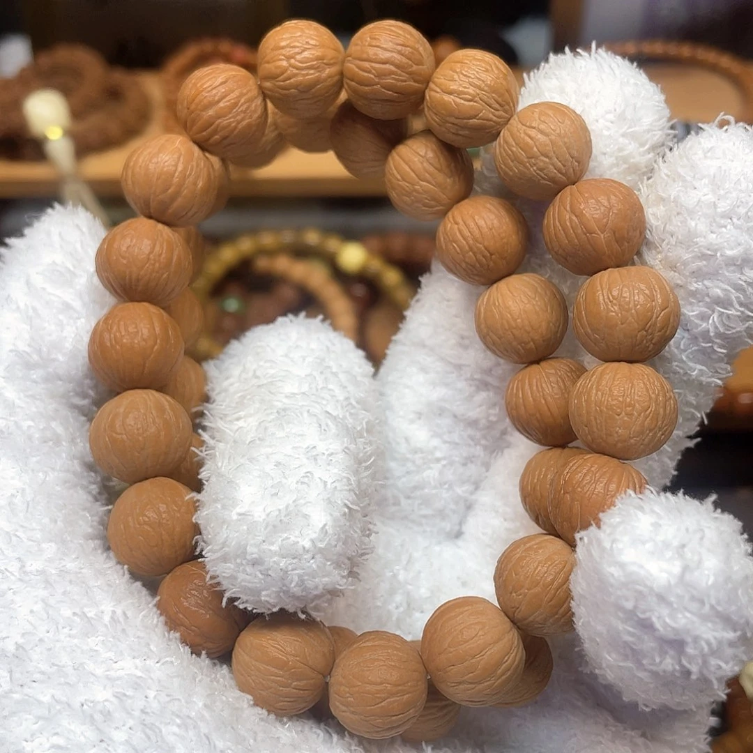 猴头核桃手串猴头核桃原皮凤羽13+