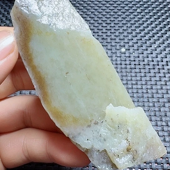 和田玉（糖玉）未镶嵌珠宝半成品
