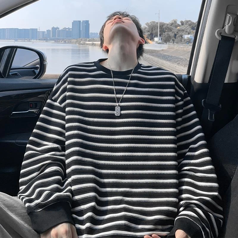 条纹圆领长袖T恤男2025新款春秋季痞帅宽松大码青少年内搭打底衫