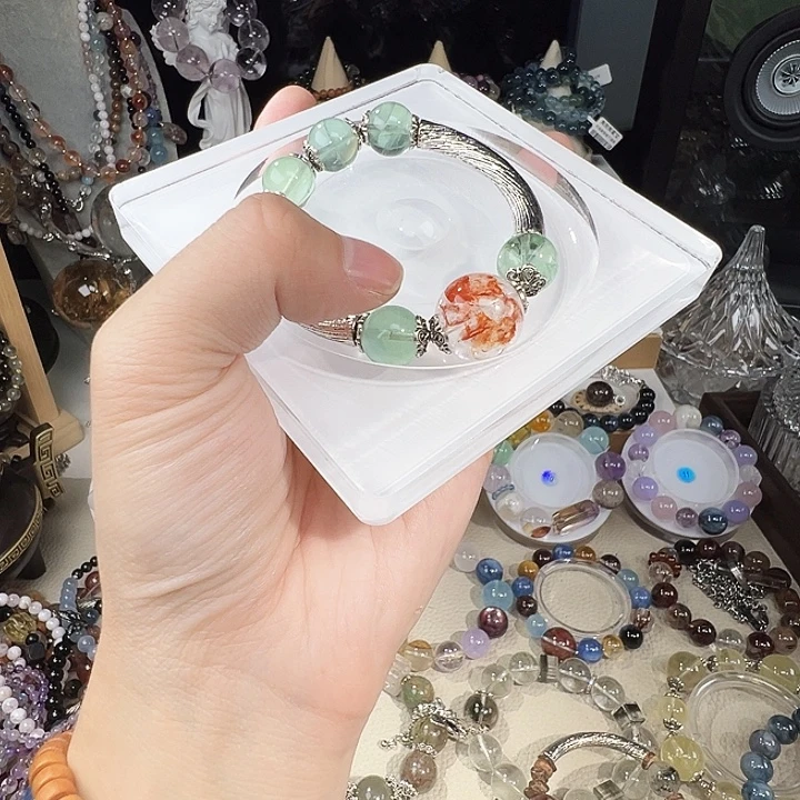非金属绿茵 红胶花