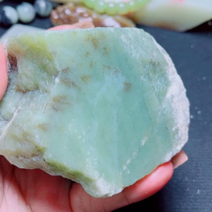 和田玉未镶嵌珠宝奇石