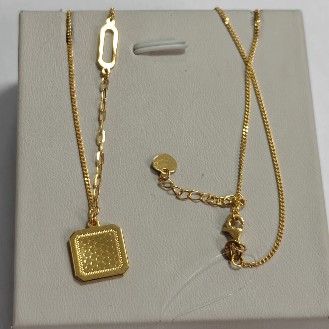 【周老板】足金鱼鳞小方项链