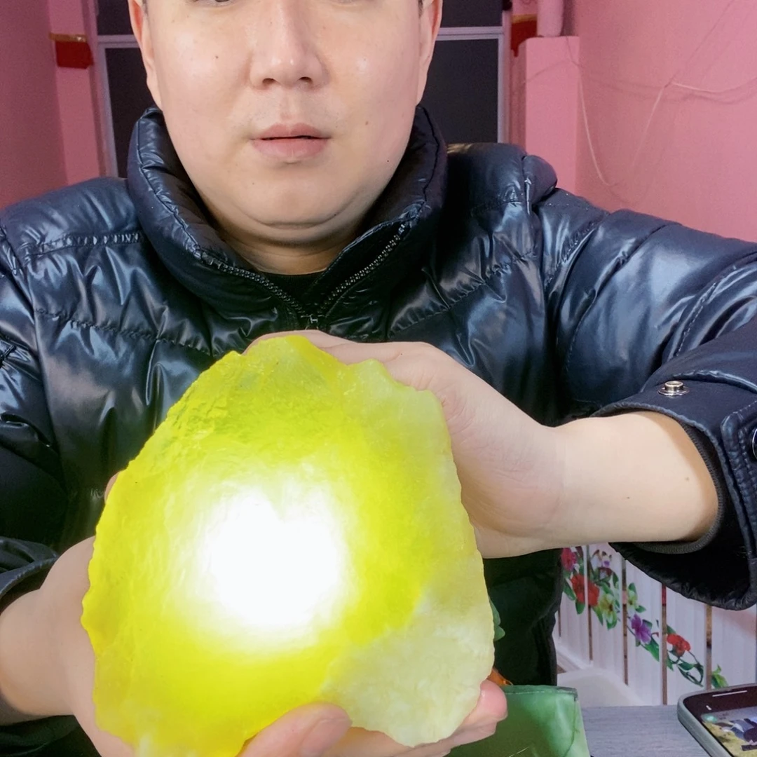 蛇纹石玉未镶嵌岫玉原石蛇纹石玉
