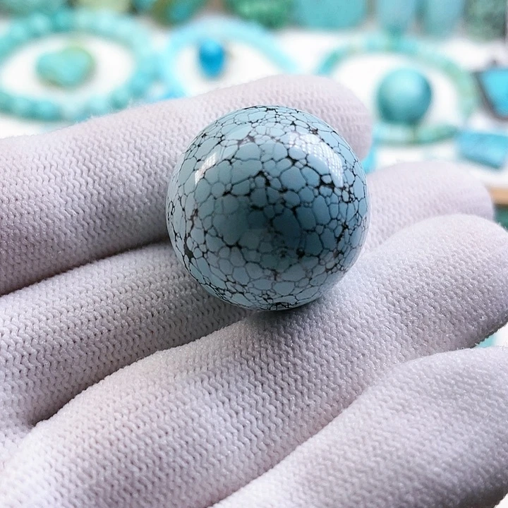 绿松石配饰未镶嵌