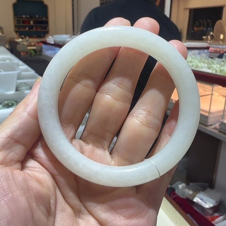 和田玉未镶嵌手镯937