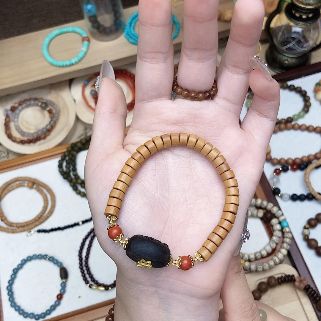 未镶嵌非洲紫檀（红花梨）吊坠