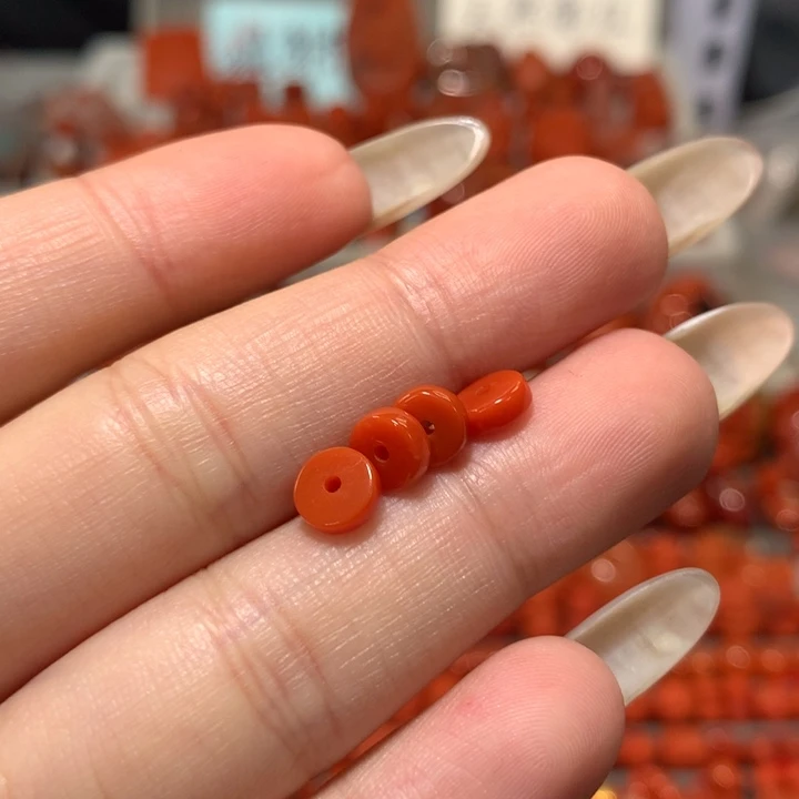 【闪购商品】未镶嵌隔片南红玛瑙通****。