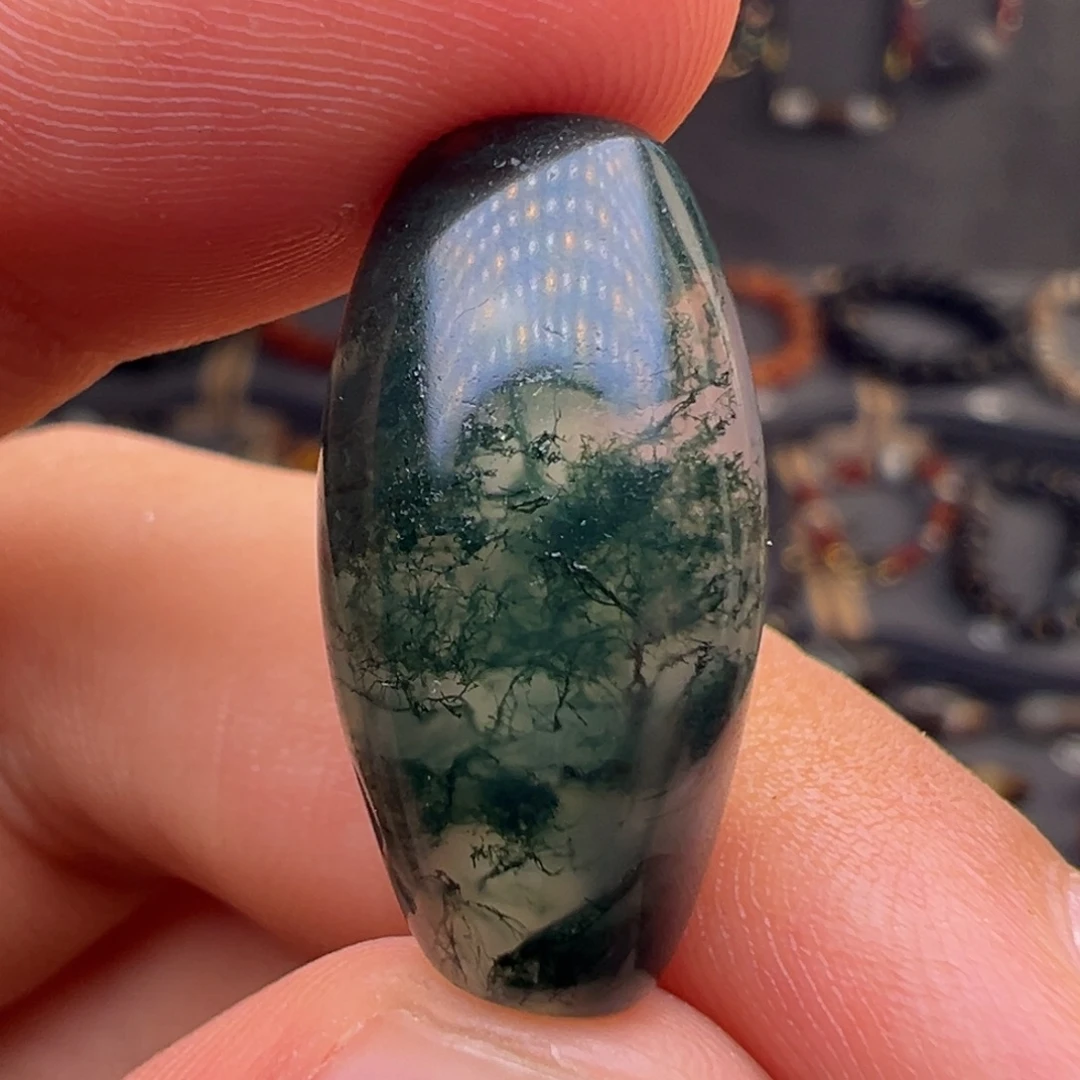 石英质玉合金颈饰