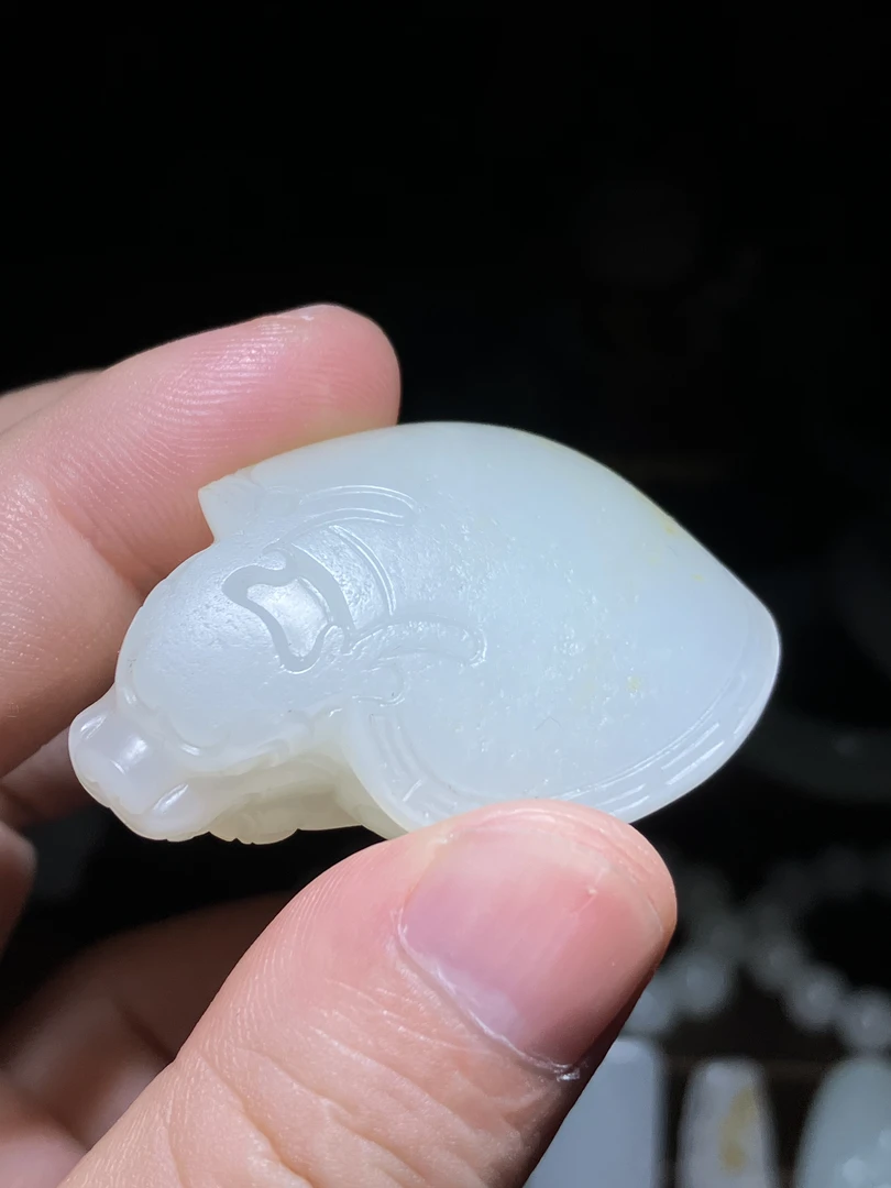 新疆和田玉龙龟可带可把