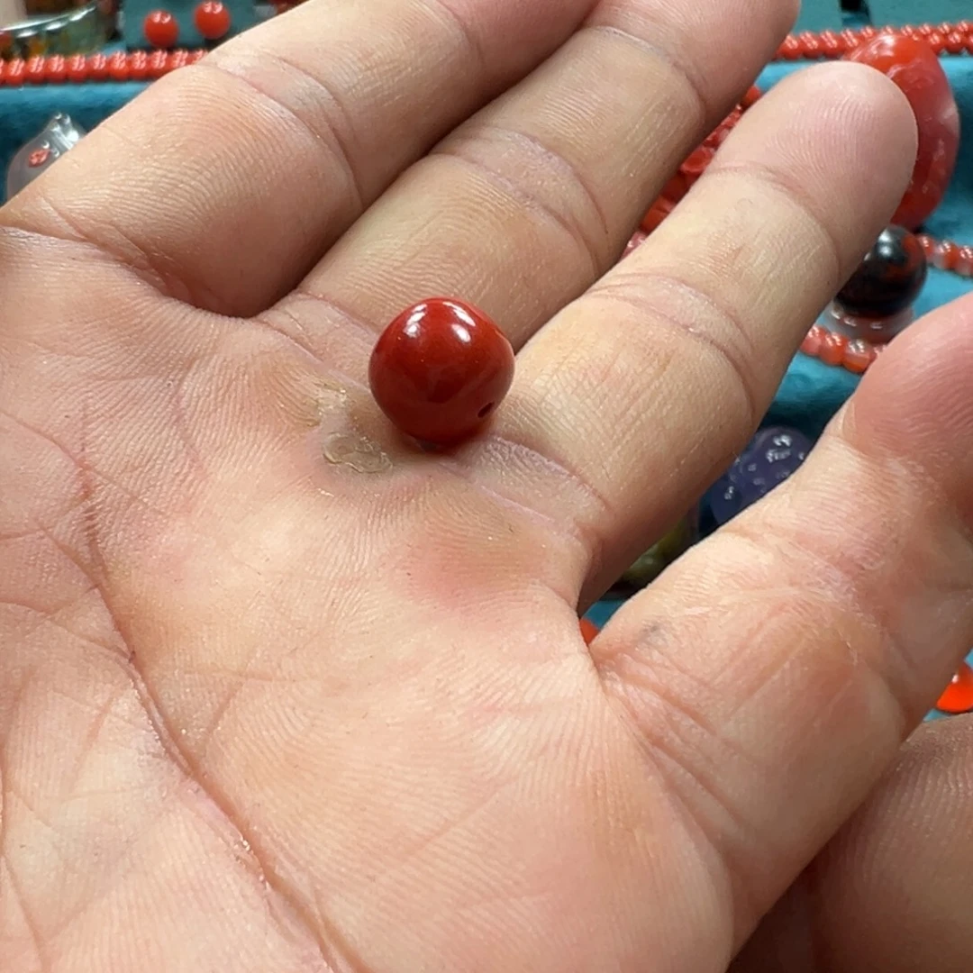 小***爸未镶嵌单珠南红玛瑙