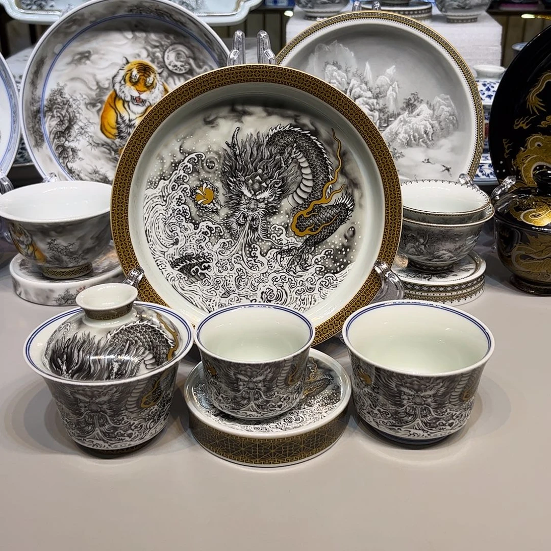 景德镇陶瓷艺术品