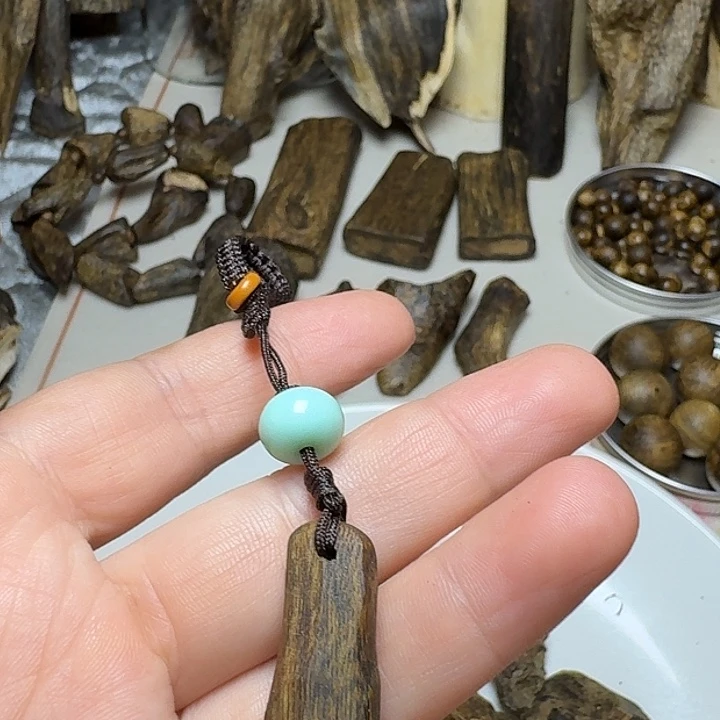 老***铁木沉香奇楠车钥匙挂件