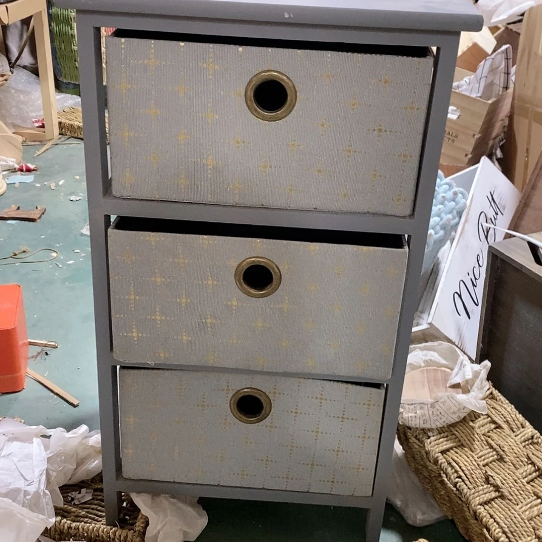 【闪购商品】塑料翻盖这是编号0001