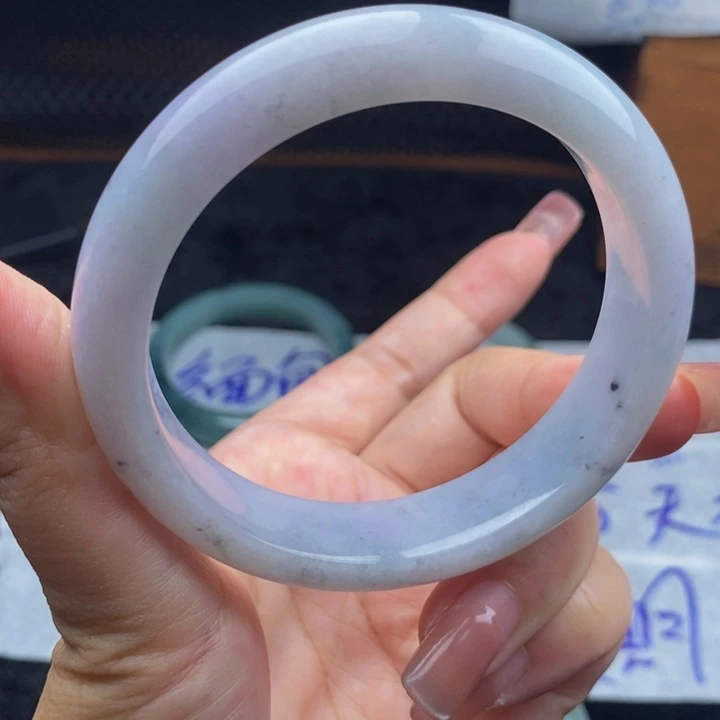 定制翡翠未镶嵌天然翡翠手镯59