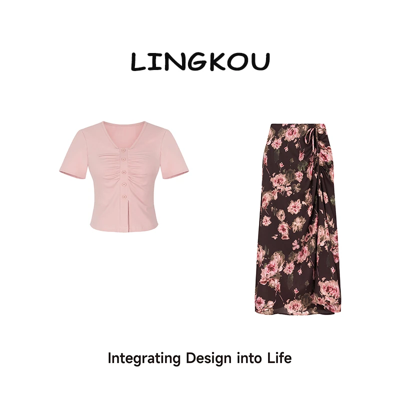 夏季穿搭一整套女2025新款设计感减龄短袖T恤配显瘦半身裙两件套