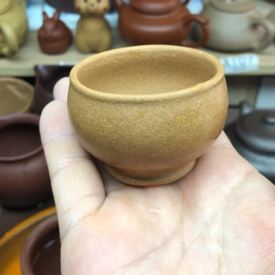 紫砂茶壶黄段泥小杯50豪升左右
