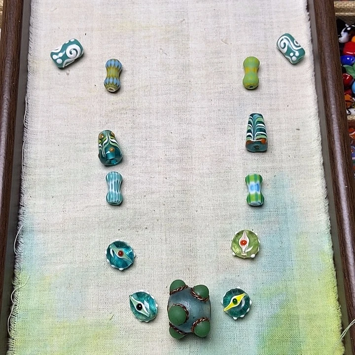 颈饰琉璃小姐姐专拍