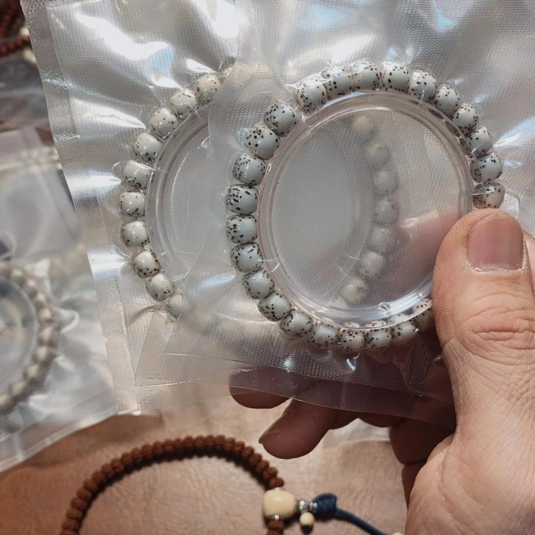 金刚菩提手串福利河豚大留白