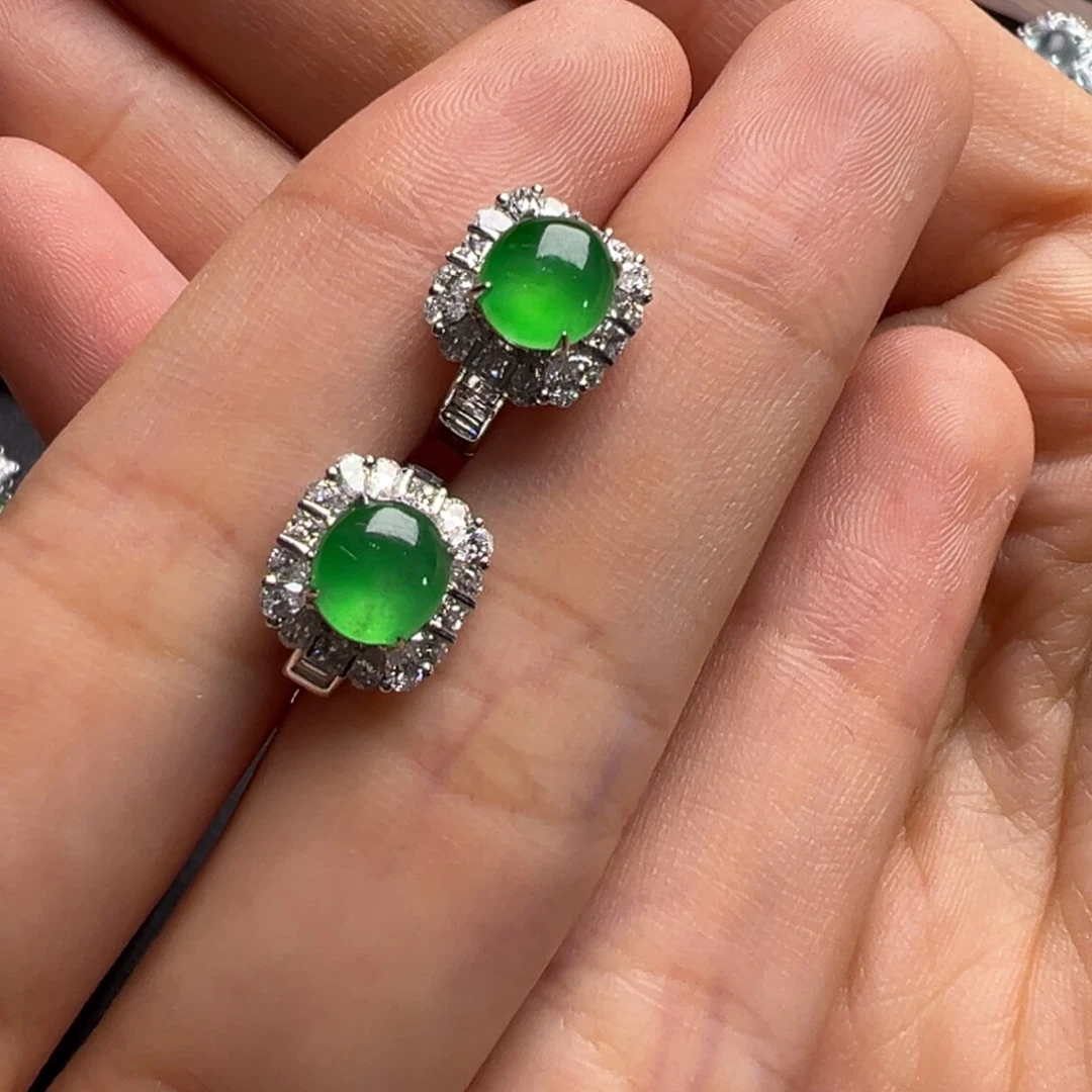 翡翠18K金镶嵌耳饰Y方糖绿蛋耳包